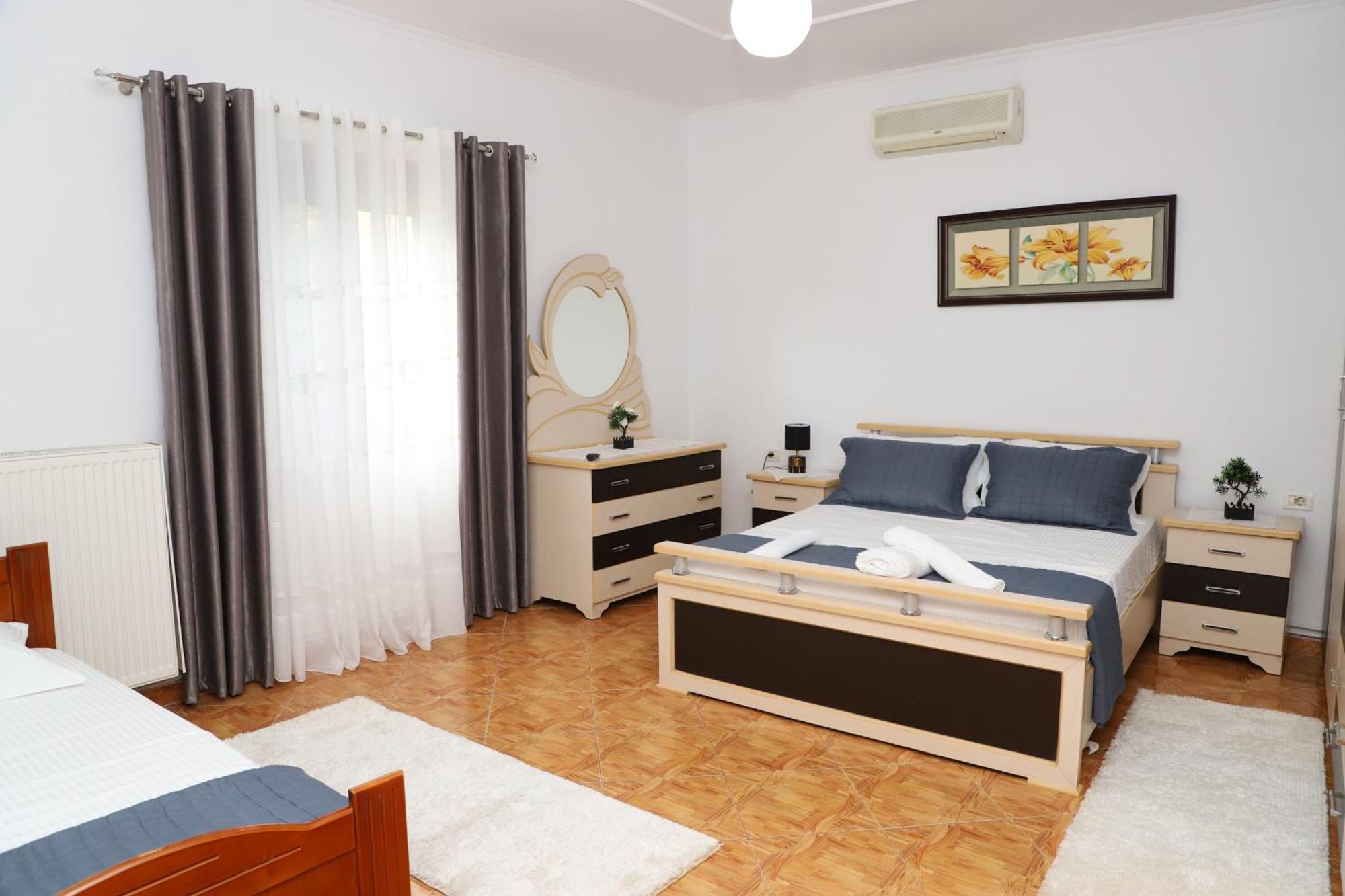 Apartment Xheison Berat Exterior foto