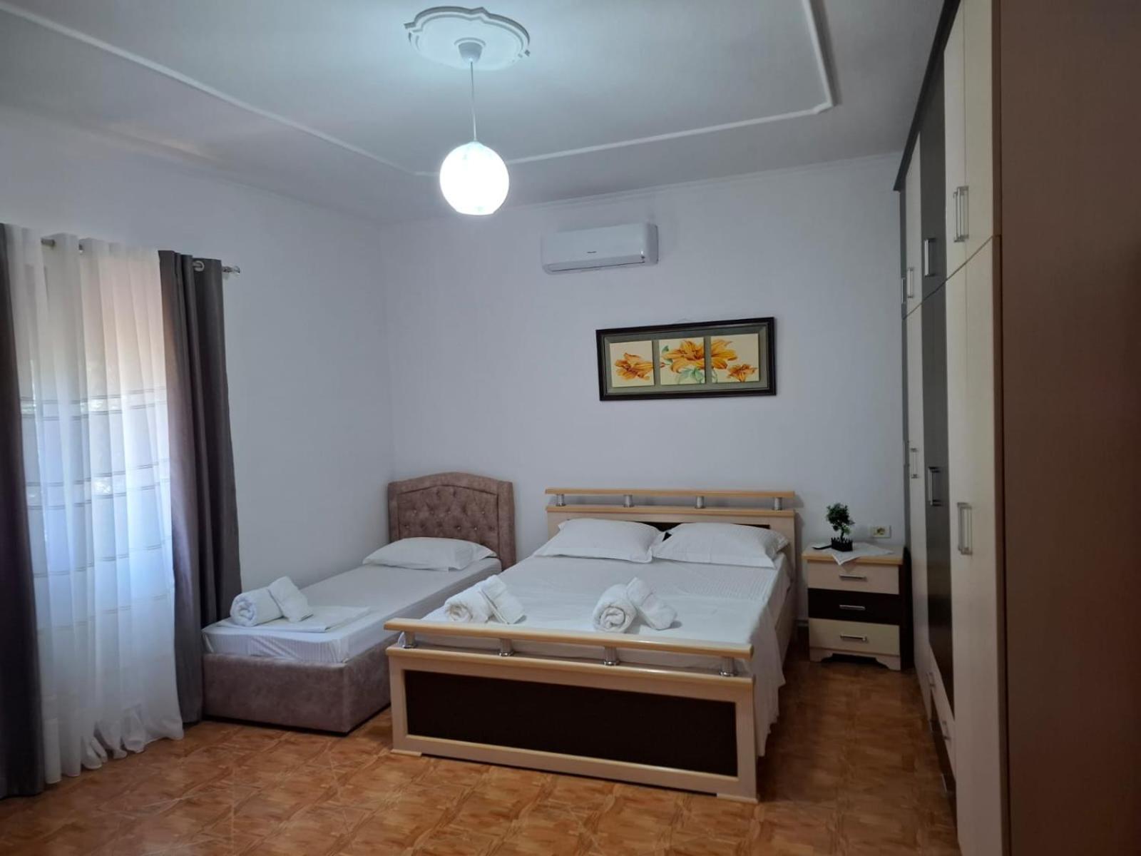 Apartment Xheison Berat Exterior foto