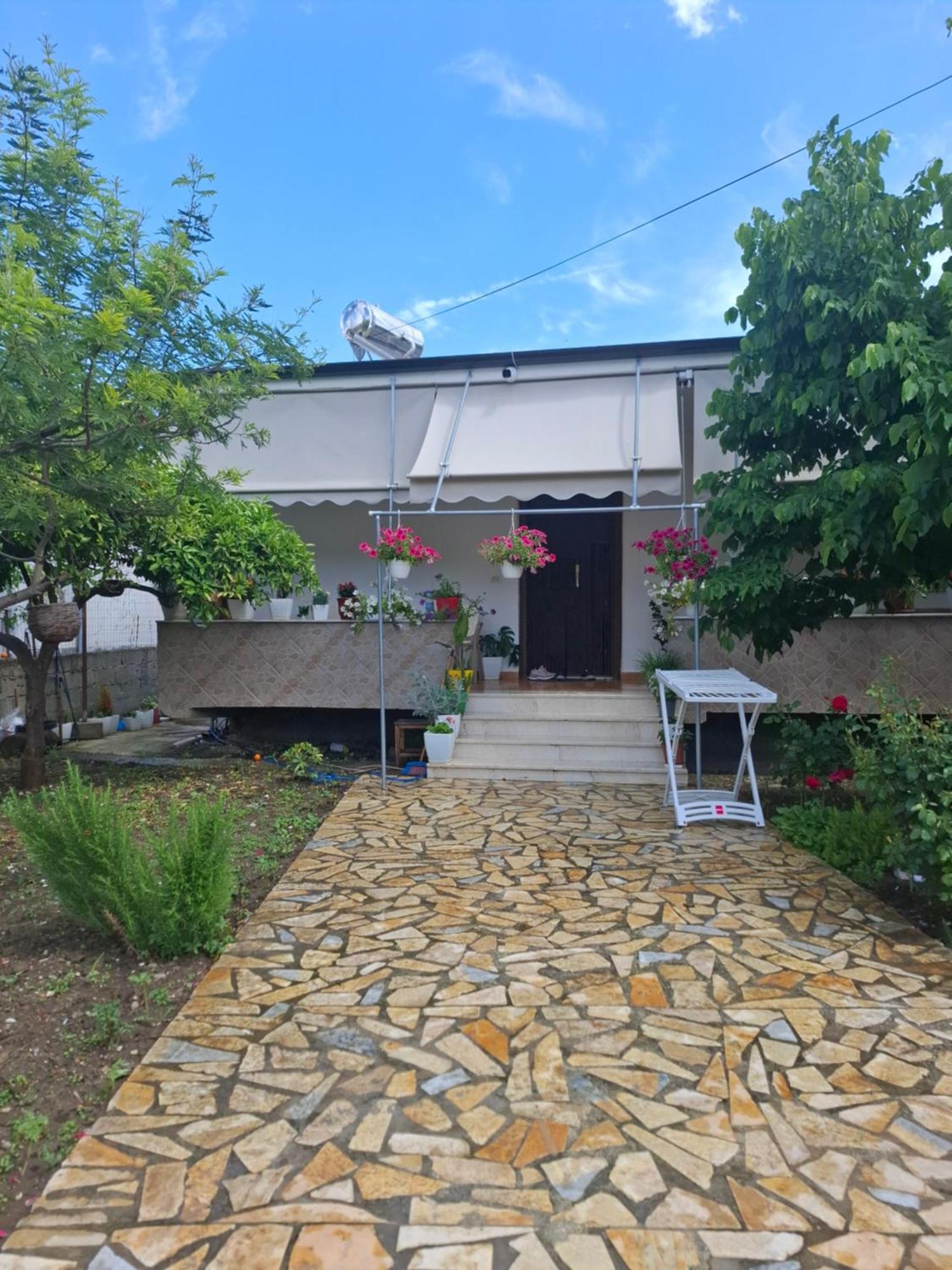 Apartment Xheison Berat Exterior foto