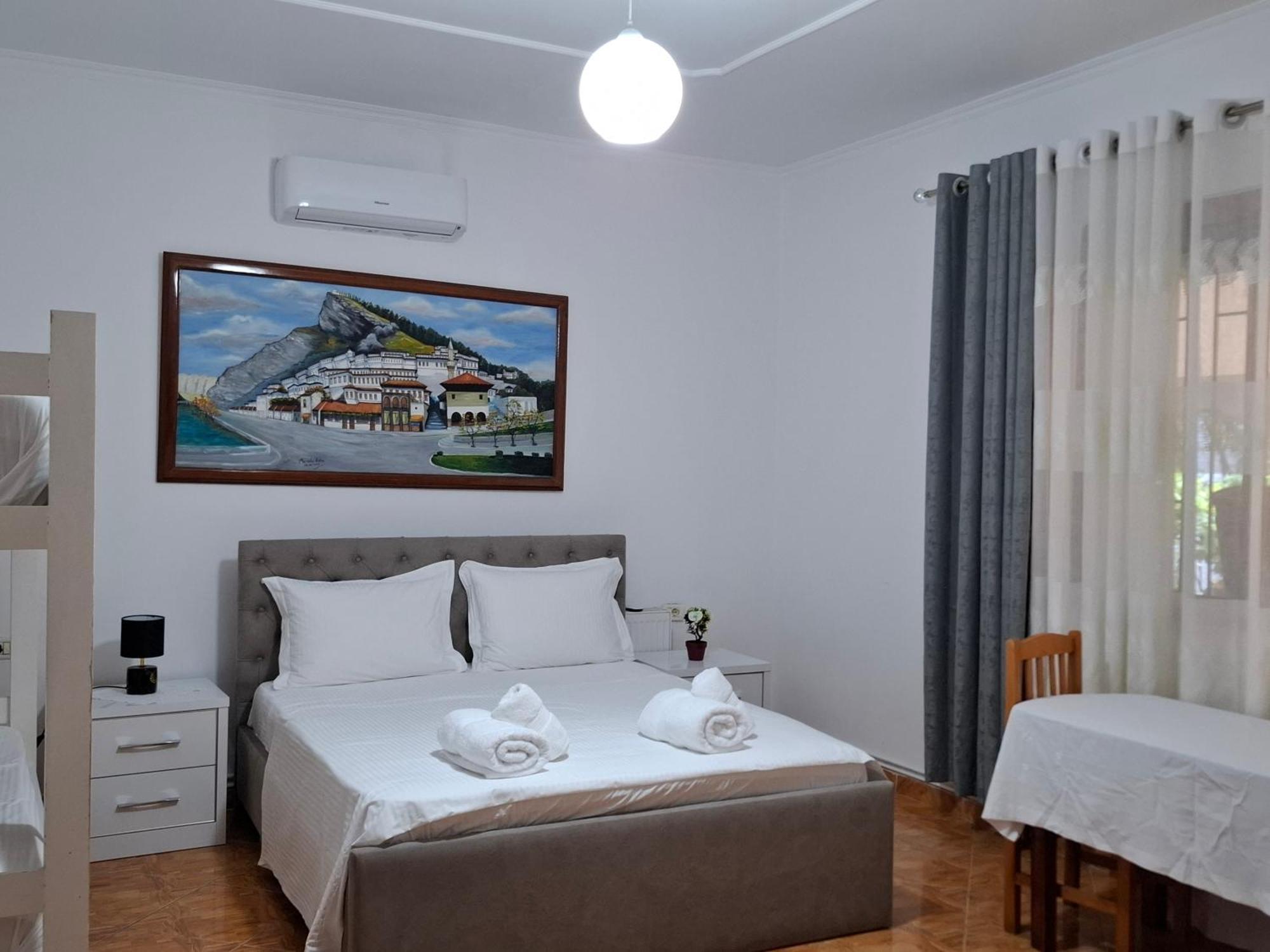 Apartment Xheison Berat Exterior foto